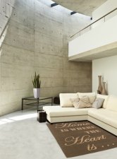 Modernistyczny salon, brązowy dywan